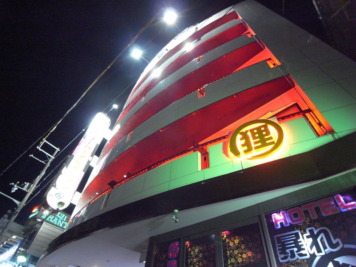 ①大手前通り JR姫路駅前 ・ピンクの姫路城スポット 夜景-姫路城観光おすすめ・見どころ案内