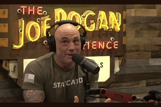 ジョー・ローガン - Wikipedia Joe Rogan ジョーローガンポスターポッドキャスト司会者スポーツ解説者コメディアン俳優