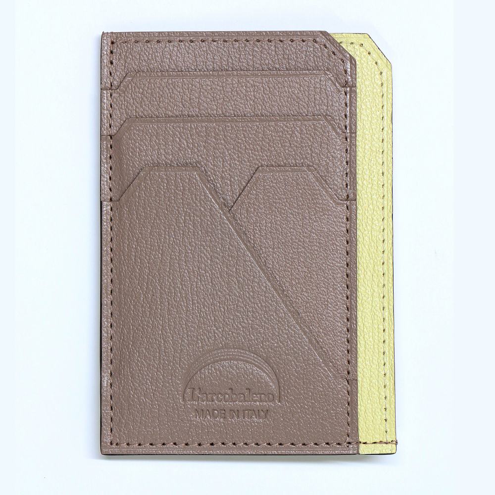 購入者95%が満足！ラルコバレーノのスマートカードウォレットの評価は