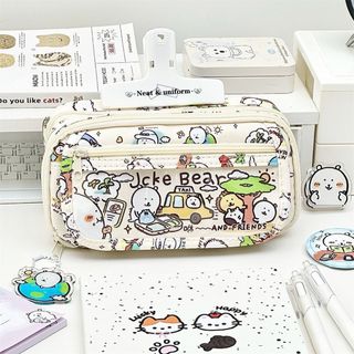 マグネットペンケースの値段と価格推移は？0件の売買データからマグネットペンケースの価値がわかる。販売や買取価格の参考にも。 筆箱 両面開きミュークルドリーミー ホログラム ショウワノート製 女の子