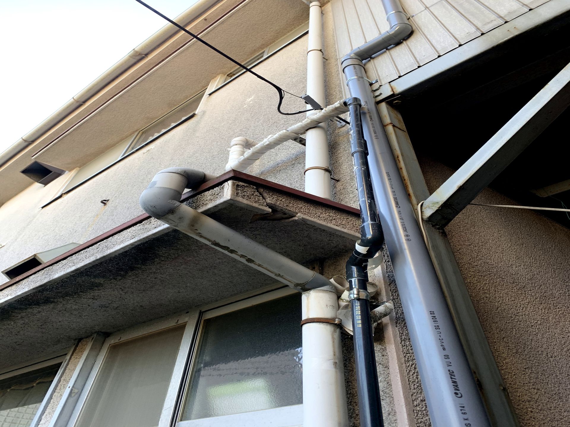 水漏れ修理の費用相場と信頼できる業者選び完全ガイド！自分で直す方法や最新対策も解説