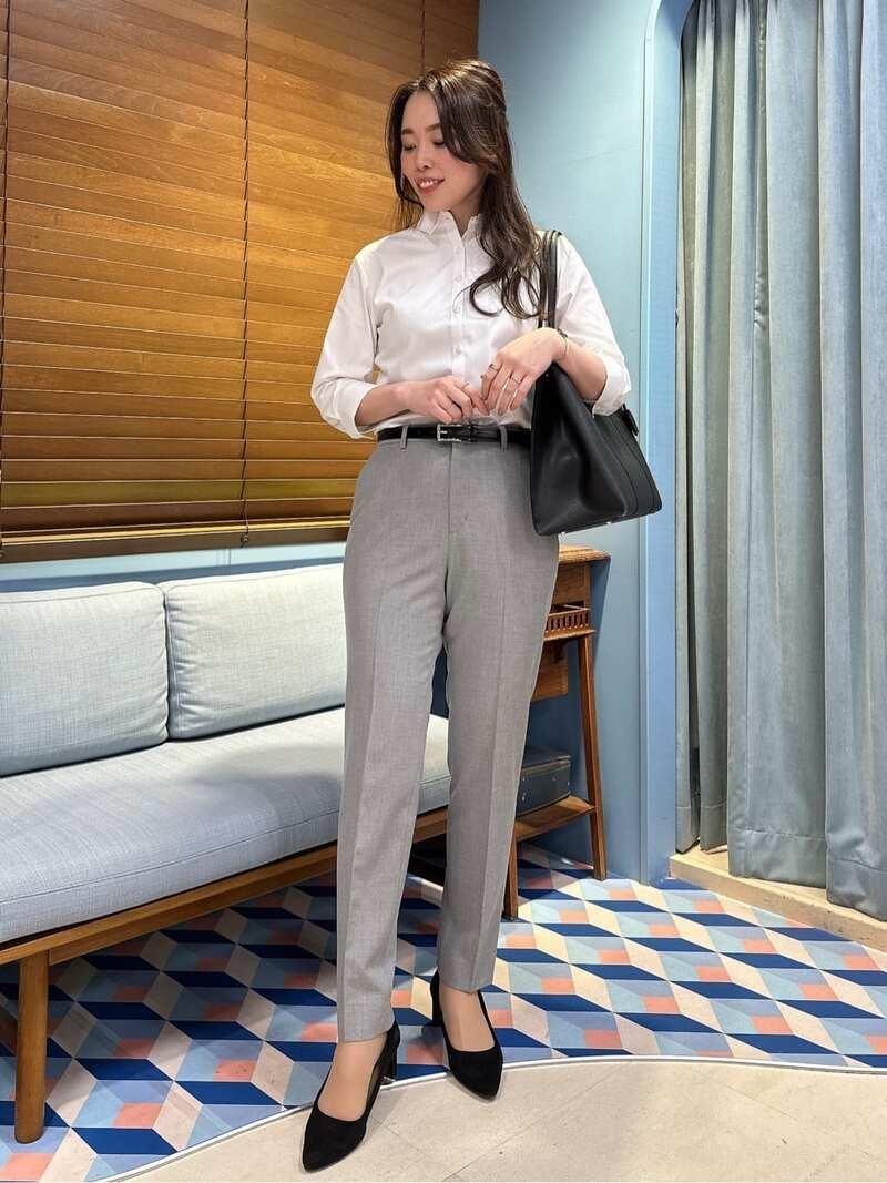 レディースのオフィスカジュアルとは？女性向け服装ルール・マナー解説とおすすめコーデ25選 - ENJOY ORDER MAGAZINE Ladies