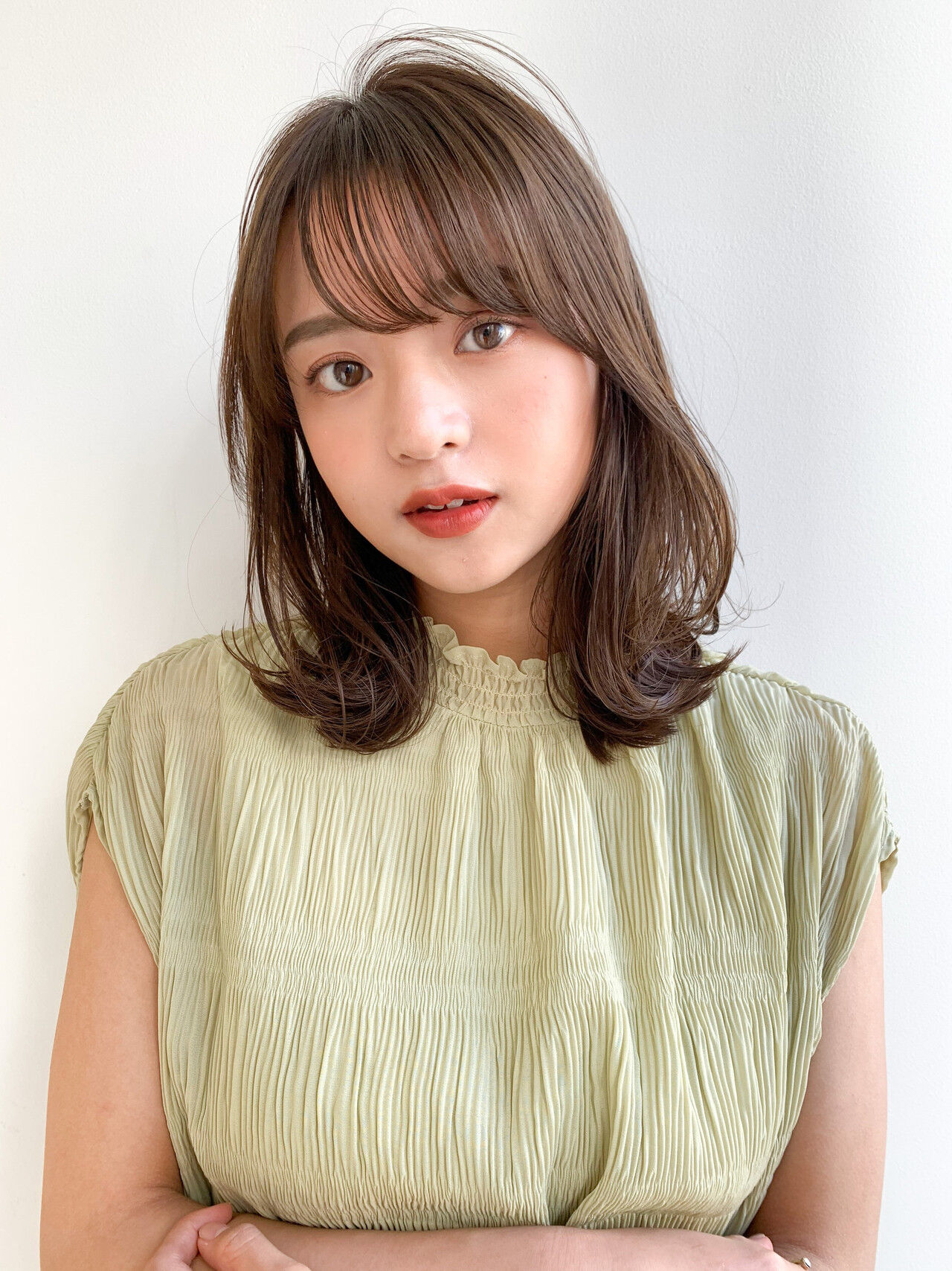 女性の就活写真の髪型は？前髪は？ベテランスタッフが徹底解説