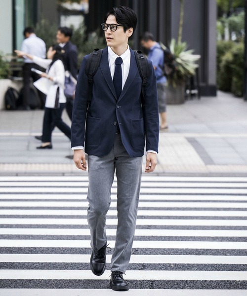 ビジネスカジュアルとは？おすすめのコーディネートをご紹介！ジーンズ、デニム通販のEDWIN エドウイン 公式通販オンラインモール