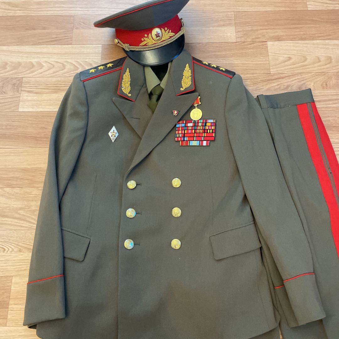 ソ連軍制服が届きましたよ。 - 鮎川玲治の閑話休題