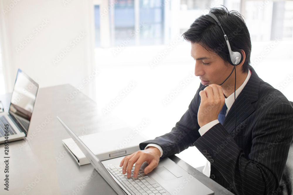 コールセンターで言い回しが上手い人の電話応対スキル9つ