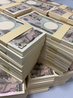 お金を緊急で引き寄せ！「お金欲しい！」で24時間以内に5万円引き寄せた話AZUSA