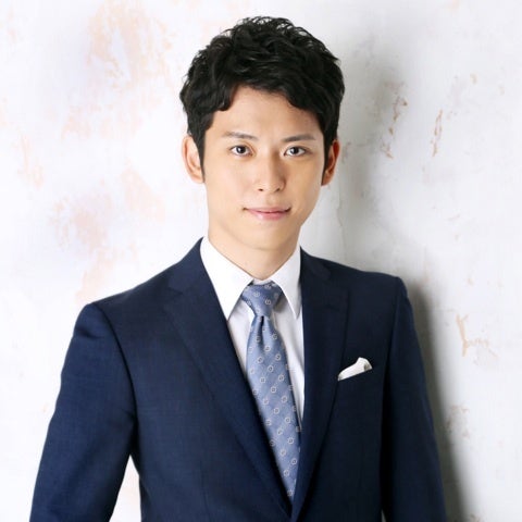 スタイルも経営も、自分らしく 若きトップの装い哲学THE NIKKEI MAGAZINE