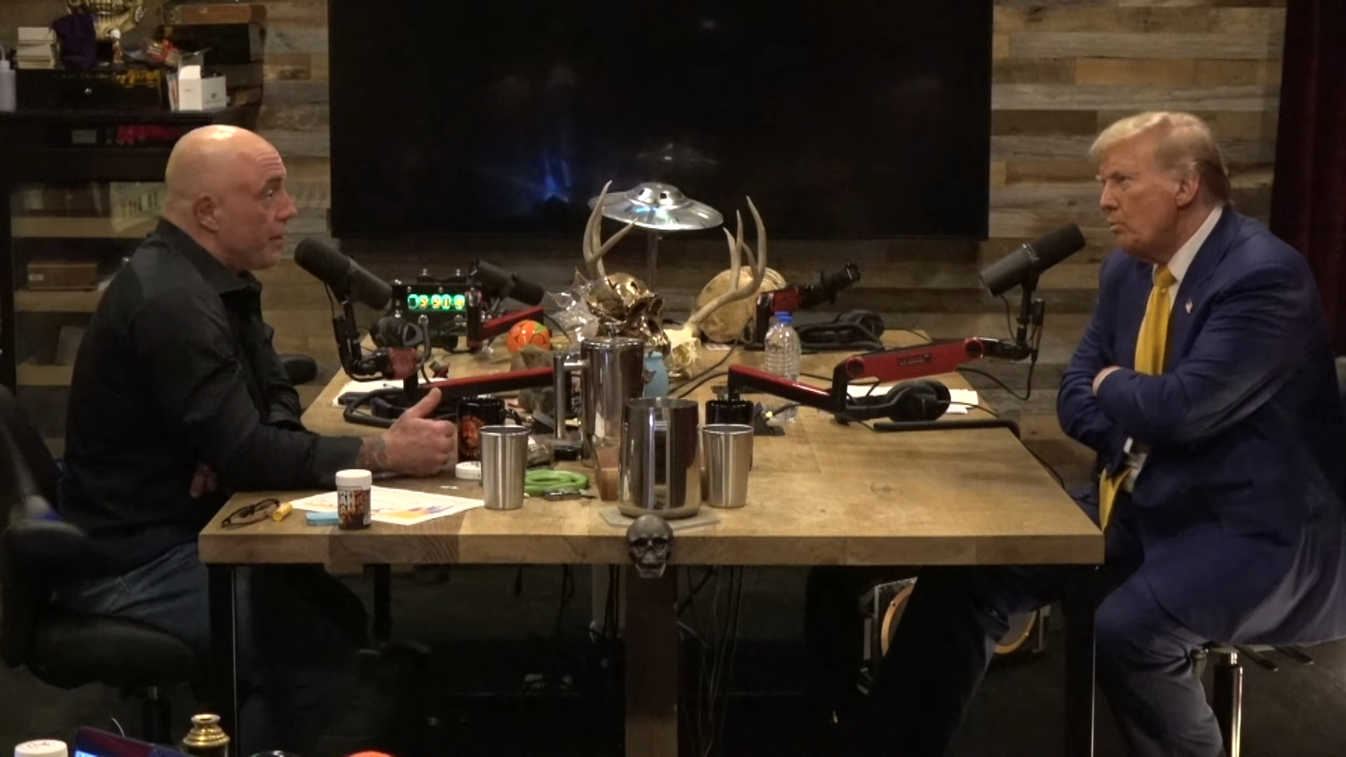 Spotify「ジョー・ローガンとの契約金額、2億5,000万ドルはWSJの誤報」AudiostartNews オーディオスタートニュース デジタルオーディオ広告 音声広告 やポッドキャストの最新情報