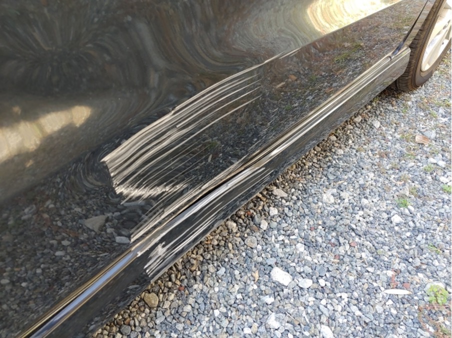 車についたこすり傷は放置厳禁！ その理由とは？コスモ石油販売