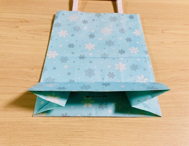 紙袋の大きさを変える 小さくするTikTok