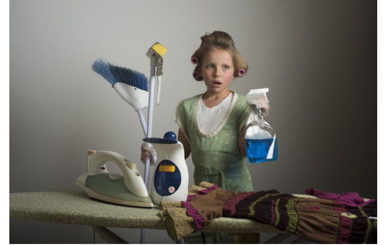 令和時代の新・三種の神器「携帯電話」「薄型テレビ」「ロボット掃除機」AMP アンプ- ビジネスインスピレーションメディア