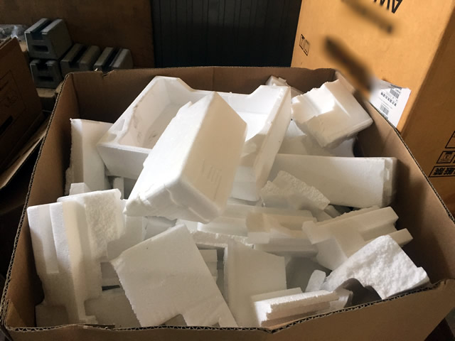 発泡スチロールの捨て方・処分方法！ゴミの分別方法や小さくする方法