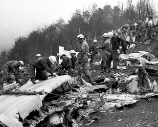 日航機墜落事故 航跡地図と証言 日本航空123便御巣鷹の尾根までの32分 : 読売新聞