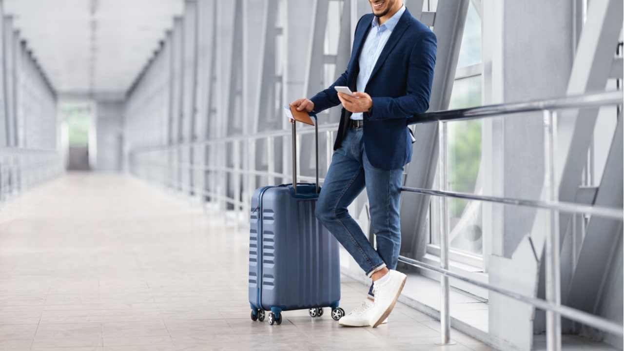 メンズ必見！ビジネスシーンでノーカラージャケットを魅力的に着こなすコツ - AUENオーエン旧DCOLLECTION-30代・40代・50代からのメンズファッション通販 AUEN