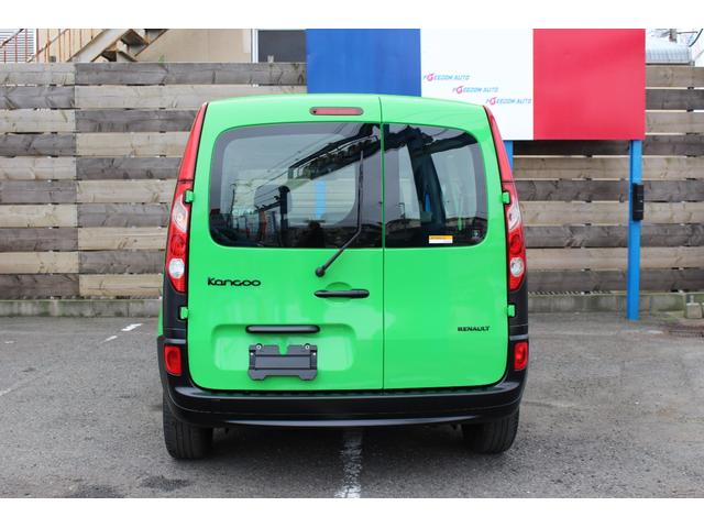 ルノー カングー グリーン系の中古車在庫一覧中古車在庫・中古車販売情報を探すなら クルマーノ 中古車検索