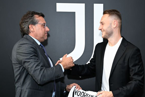 コープマイネルス ユベントス ユベントスがアタランタMFコープマイネルスを獲得、移籍金総額