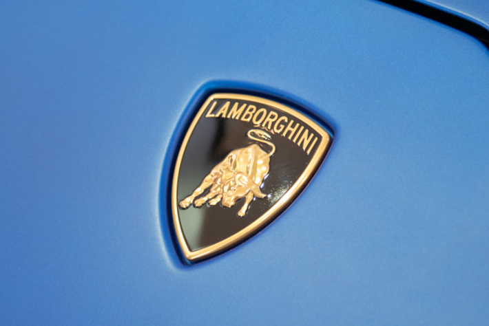 ハリアー独自の鷹エンブレムが無くなった理由とは？デザインの意味も徹底解説中古車の ネクステージ