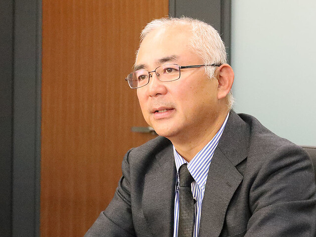 クラウドファースト」から「ワークロード最適化」へ キンドリルが語る、AI・地政学リスク時代のデータ戦略1 2 EnterpriseZine エンタープライズジン