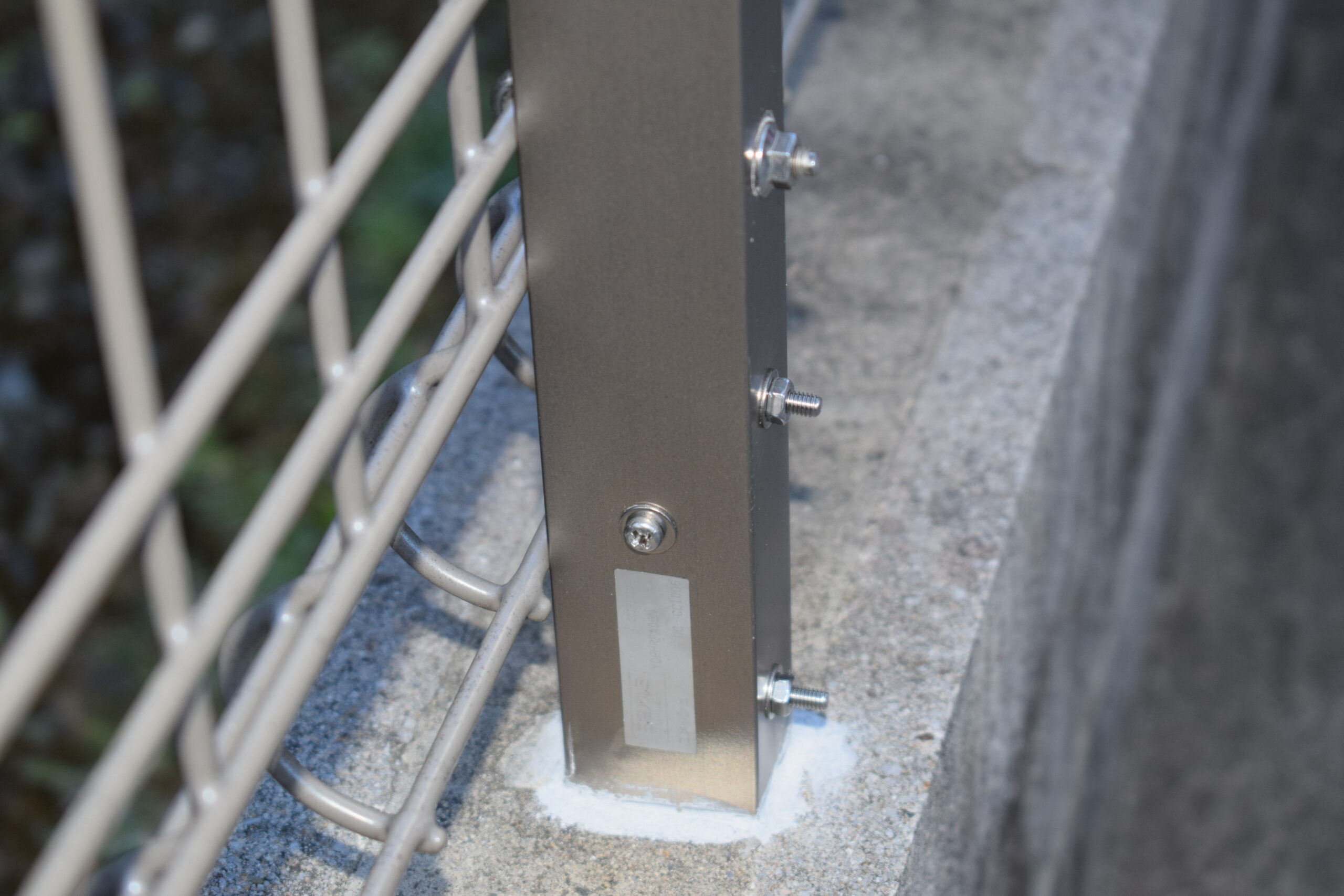 絶対に教えたくない フェンス修理の費用感や施工の流れを外構専門店が大公開 - 埼玉の外構工事・格安外構・エクステリア工事ならヒライ エクステリア