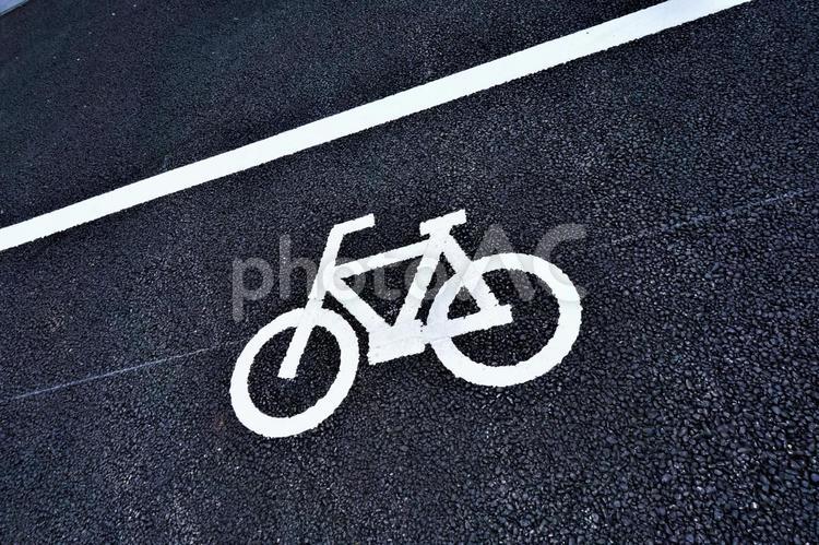 駐輪場の自転車マーク工事駐車場のライン工事の価格・費用