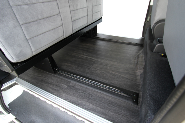 楽天市場 タウンエース バン フロントシート アームレスト 無段階 タイプ 調節可能 運転席 左側 右側 両側 助手席 片側 PVC レザーブラック肘掛け 肘置き 内装 インテリア カスタムパーツ トヨタ S400系 S410系レガンス LEGANCE J-CLUB ジェイクラブ :LEGANCE