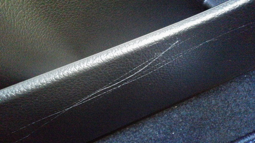 自動車プラスチックパーツ傷補修、リペア！報告！米澤吉二