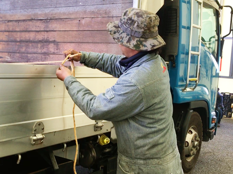 ロープといえばこの結び方！トラックロープの荷台への結び方！ 南京結び、万力結び、輸送結び