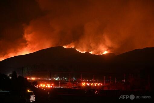 米ロサンゼルス山火事の被災者を支援する方法。寄付先や支援リソース一覧Vogue Japan