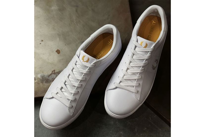 令和的ビジネスシューズは「トリプルブラック」の革スニーカー 最新テレワークギア＆仕事の靴 鞄 文具＆GP - Part 2