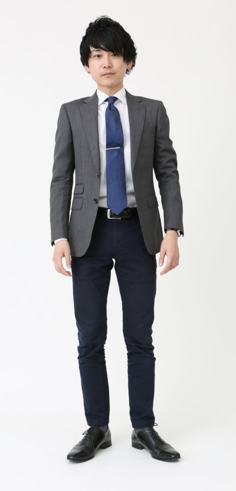 知っておきたいビジネスカジュアルコーデのルール スタイリスト栃木雅広が伝授するメンズ