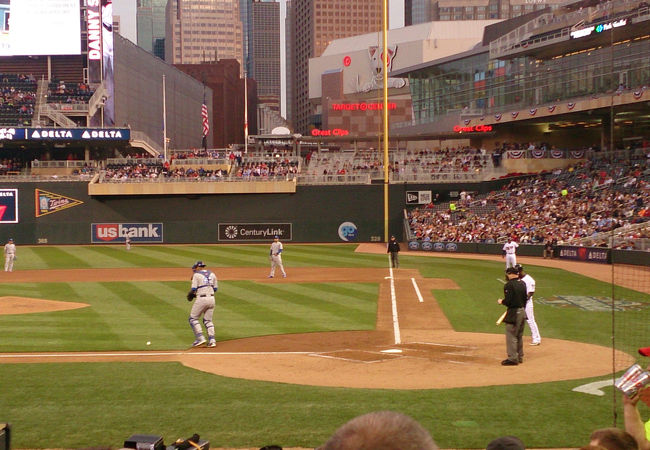 ターゲットフィールドでのミネソタ・ツインズの野球観戦チケットミネアポリス - KKday