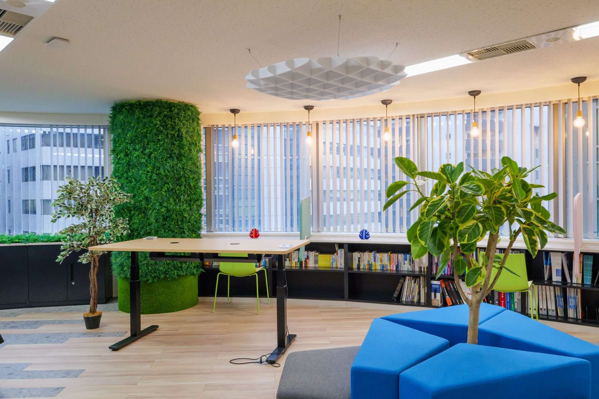 オフィスワーカーは集中できていなかった！？ 「Think Lab」が提案する正しい集中力の高め方政経電論