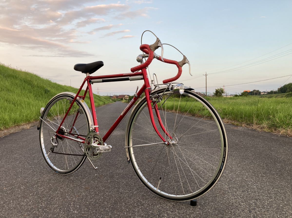 BLOG 当時のハイエンドパーツのみで組み上げたリアルヴィンテージ 中古 ビンテージ クロモリロードバイク シャンパンゴールド京都のスポーツ自転車専門 エイリン丸太町店