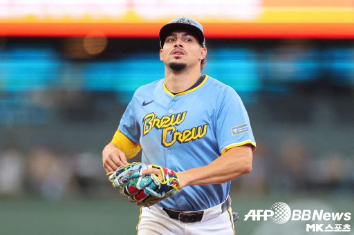 アダメス獲得のジャイアンツ 次はバーンズら大物投手獲得を狙う？ - MLB.JPMLB日本語公式サイト