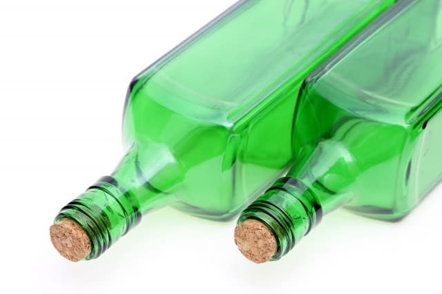 100均・一升瓶用ギフトバッグ・紙袋の商品一覧。ダイソーとセリアで100円