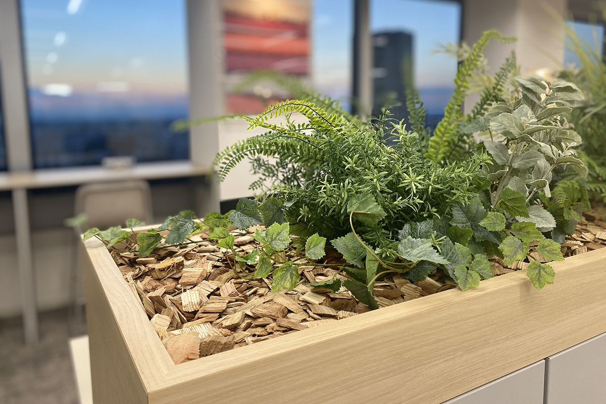 日本ロレアル株式会社株式会社ザ・デザイン・スタジオ