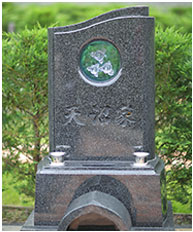 現代お墓事情」タテからヨコへ。デザイン墓派の約1割は多いか少ないかTOKYO HEADLINE