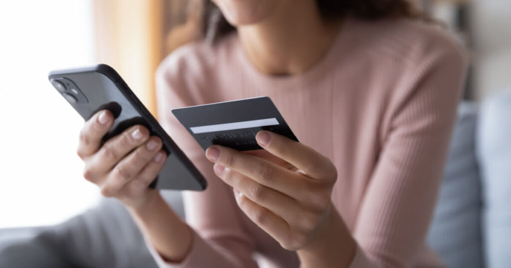 メルカードの作り方 申込み 手順と到着から2000p付与までの期間についてネトセツ