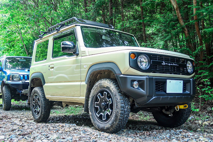 新型ジムニーをよりジムニーらしく！ヴィンテージ感アップのカスタム ジムニー天国 2019- LE VOLANT WEB自動車情報サイト『LEVOLANT WEB ル・ボラン ウェブ 』