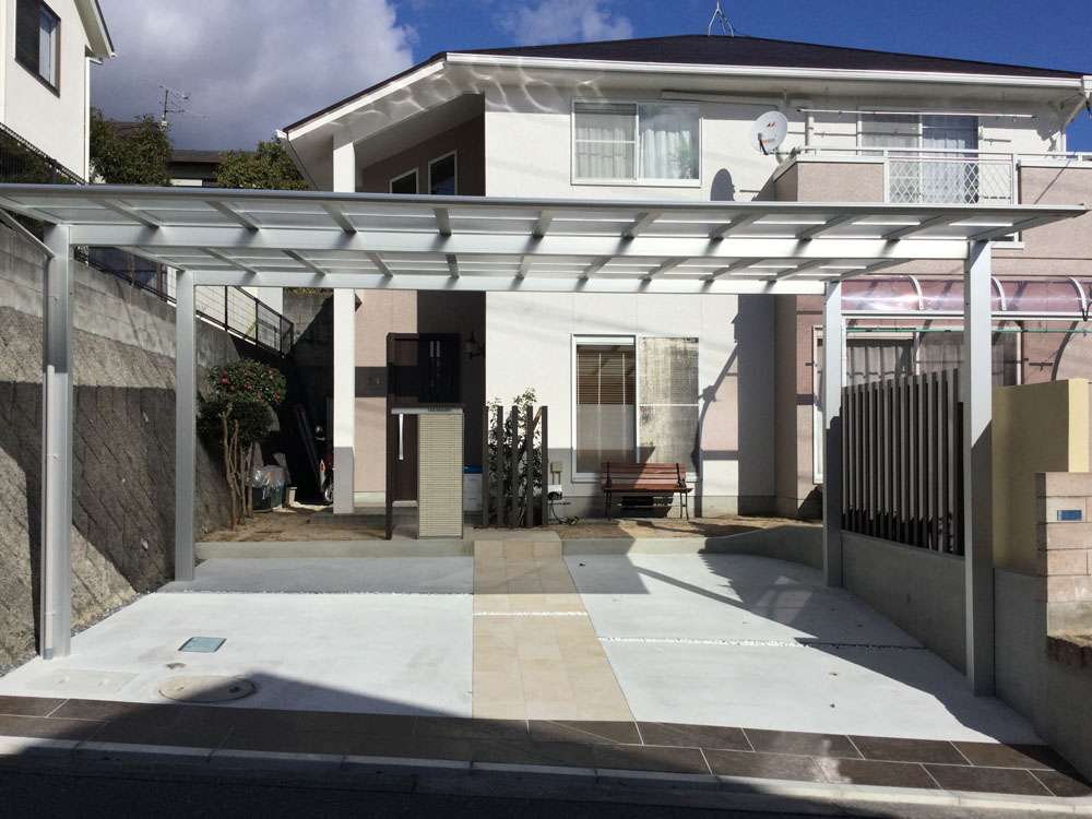 カースペース2 アプローチと共有する・道路幅が狭い場合、縦列駐車川越市・所沢市の外構専門店株式会社ネクストワン