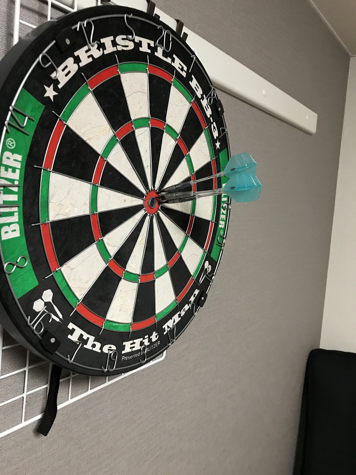 ダイソー』で買った『マグネットダーツ』: パソコン・FXなどに関する日記