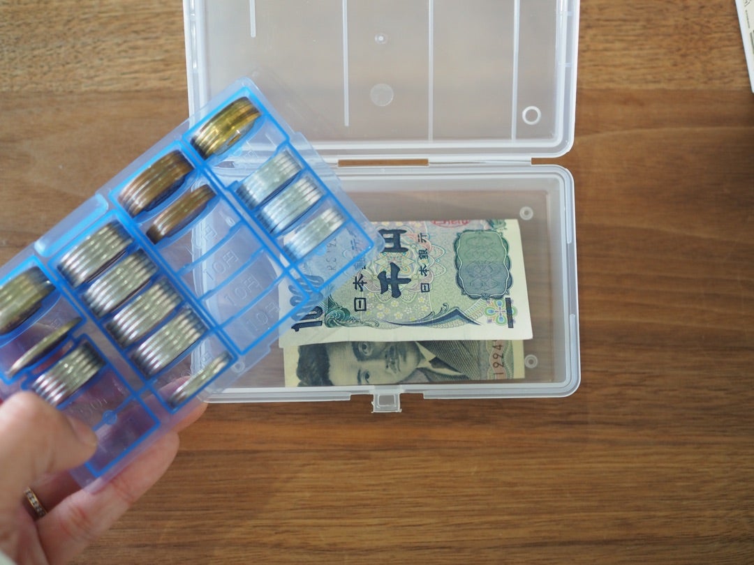 100均 ダイソーのコインケースおすすめ5選！売り場はどこ？透明・丸型・合皮やお札が入るタイプも！antenna アンテナ