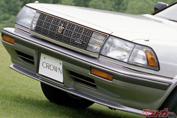 無料画像 : ビンテージ, レトロ, 古い車, クラシックカー, ヴィンテージカー, キューバ, セダン, オールドタイマー, アメリカ車,アンティークカー, 陸上車両, 自動車メーカー, 自動車外装, コンパクトカー, 高級車, 中型車, フルサイズの車, ポンティアックチーフフイン