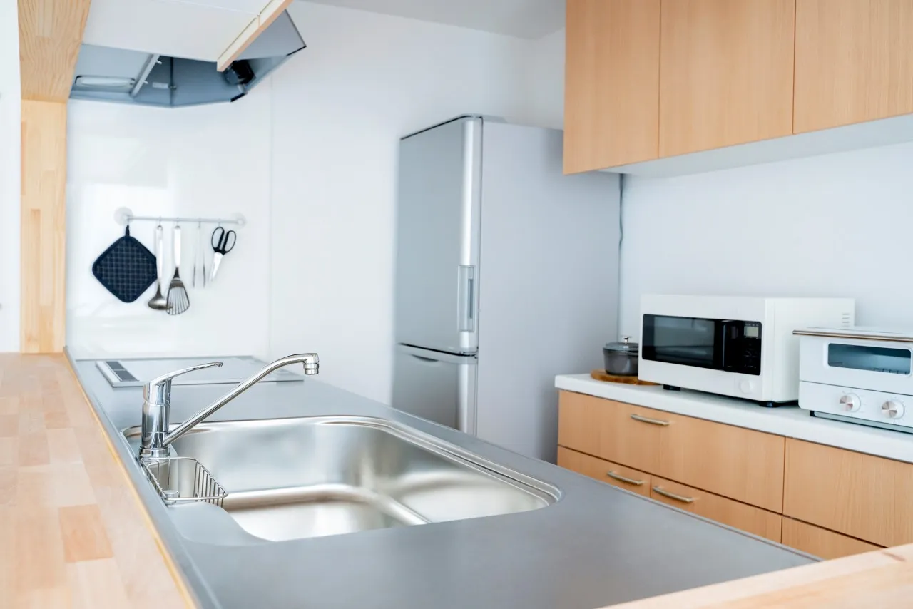 キッチンリフォームの費用相場は？コストを抑えたいときのポイントも解説リノベる。ジャーナル