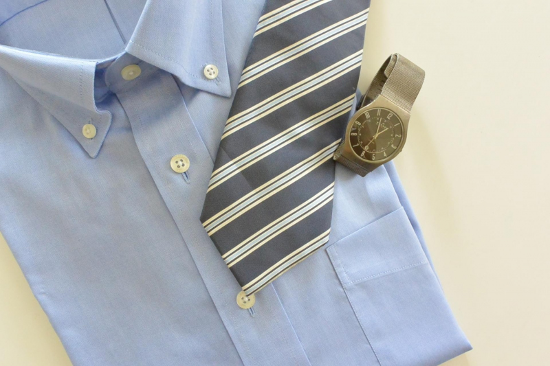 AmazonA Select折りたたみボード ４枚セット＋クリップ８個付属シャツ折りたたみボード ワイシャツケース 用 Yシャツシワ防止 シャツ収納 出張 簡単 便利 ガーメントバッグ 用 TaTaMee タタミ―4枚セットA Selectガーメントバッグ