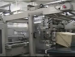 AUBO ダンボール開梱装置のご紹介