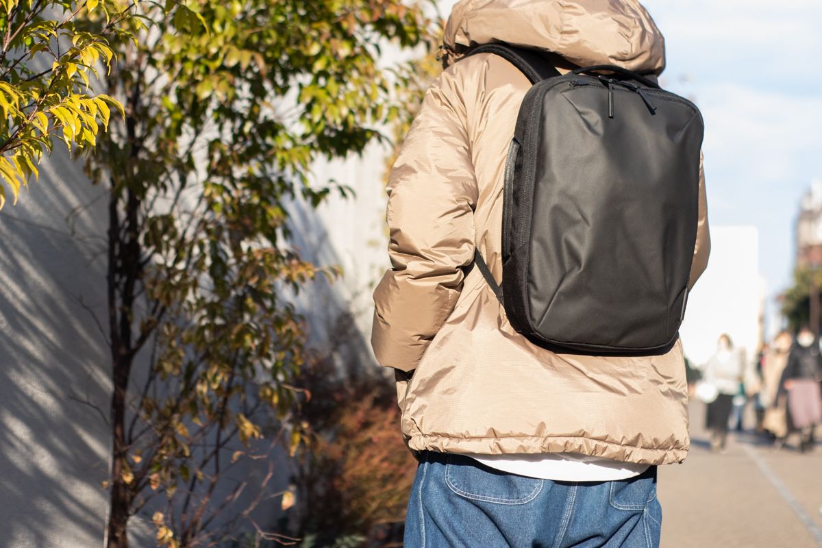 ぷっくりした「ダウンバッグ」とは?人気14選!-ハイブランドからお手頃価格帯まで厳選!-STYLE HAUS