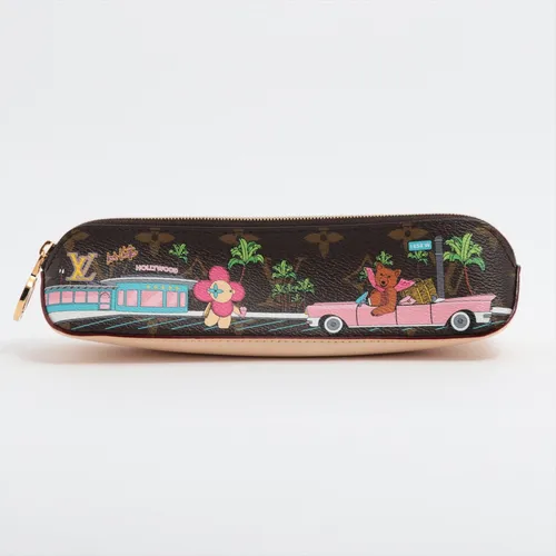 ルイヴィトン トゥルース・エリザベット ペンケース 筆箱 モノグラム ブラウン ブルー GI0907 未使用品ヴィトン モノグラム・ジャイアントトゥルースエリザベット GI0376 ペンケース パープル Ａランクの買取参考価格 a0519565 その他ケース類 を最新価格相場