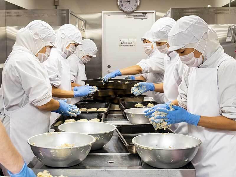 フードコーディネーターとは。お仕事内容などを簡単にわかりやすくプロが解説